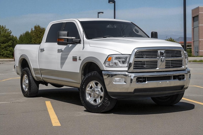 Dodge Ram 3500 Vehicle Full-screen Gallery Image 03