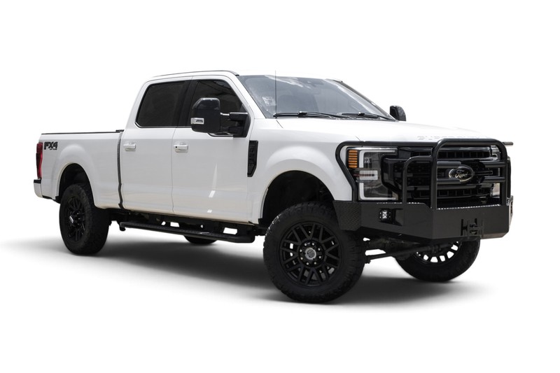 Ford Super Duty F-250 SRW Vehicle Full-screen Gallery Image 01