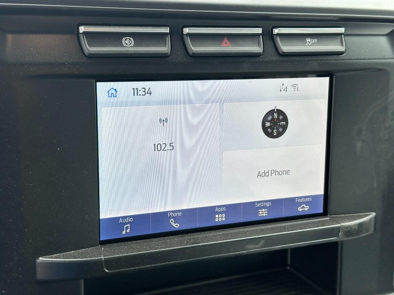 Ford Super Duty F-550 DRW Vehicle Full-screen Gallery Image 10