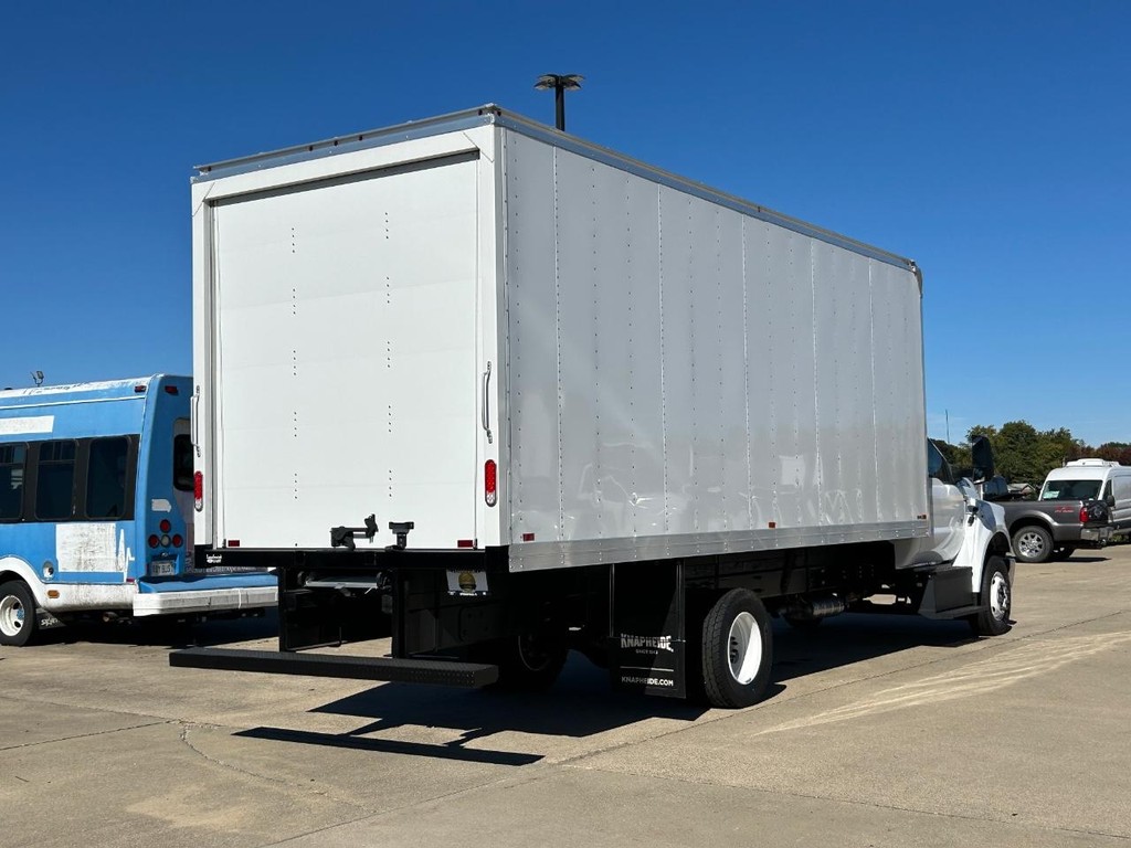 Ford F-650 Straight Frame Gas Vehicle Full-screen Gallery Image 5