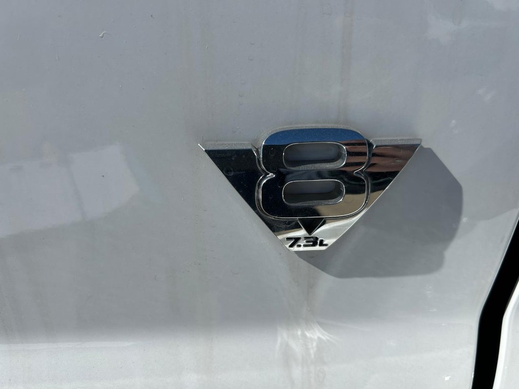 Ford F-650 Straight Frame Gas Vehicle Full-screen Gallery Image 8