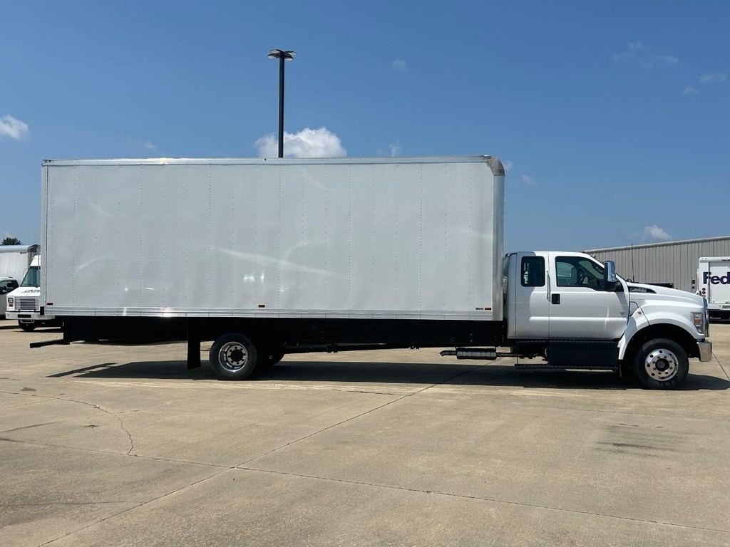 Ford F-650 Straight Frame Gas Vehicle Full-screen Gallery Image 2