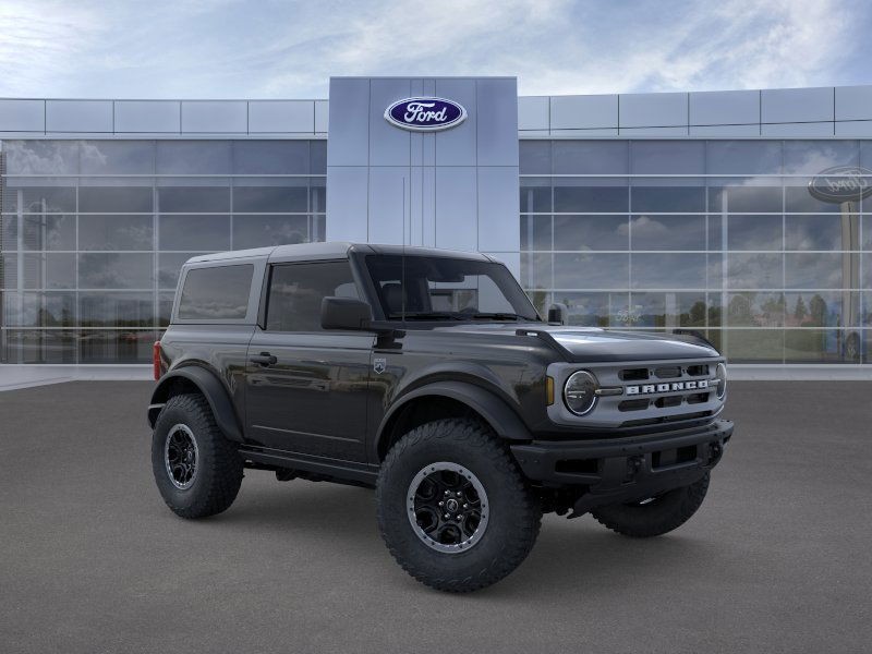 Ford Bronco Vehicle Full-screen Gallery Image 7