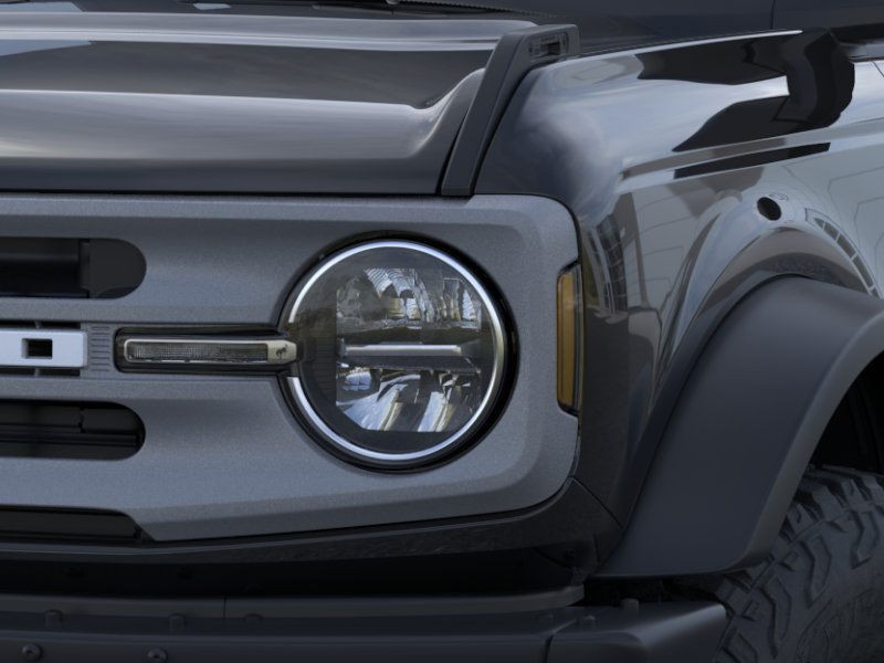 Ford Bronco Vehicle Full-screen Gallery Image 20