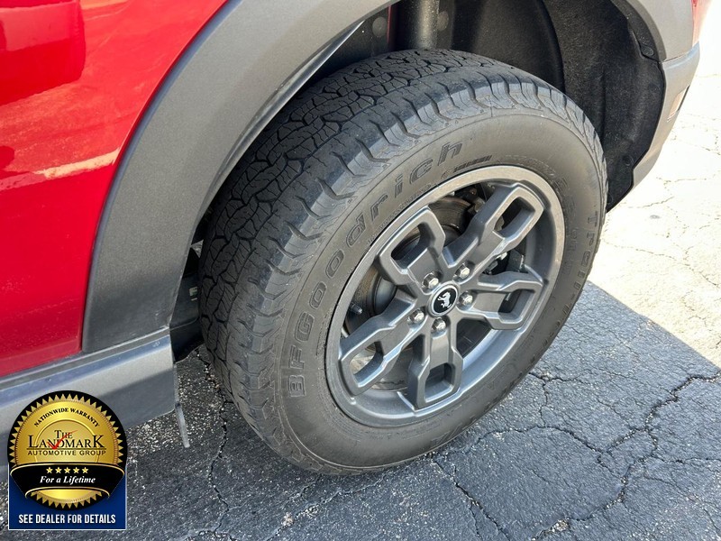 Ford Bronco Sport Vehicle Full-screen Gallery Image 19