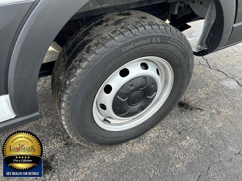 Ford Transit Cargo Van Vehicle Full-screen Gallery Image 20