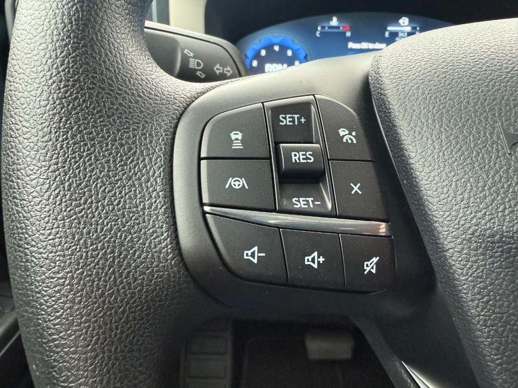 Ford Bronco Sport Vehicle Full-screen Gallery Image 6