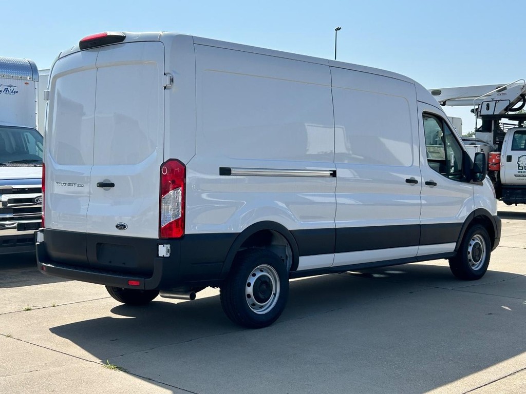 Ford Transit Cargo Van Vehicle Full-screen Gallery Image 3
