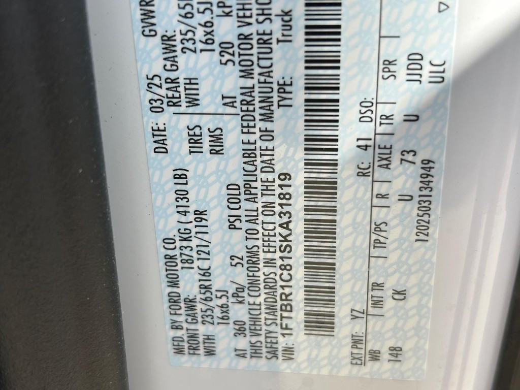 Ford Transit Cargo Van Vehicle Full-screen Gallery Image 16