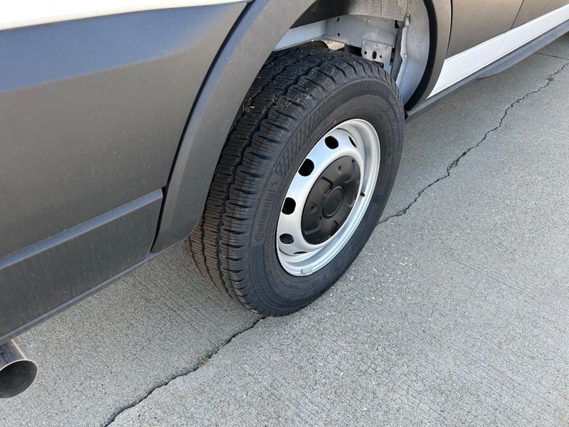 Ford Transit Cargo Van Vehicle Full-screen Gallery Image 15