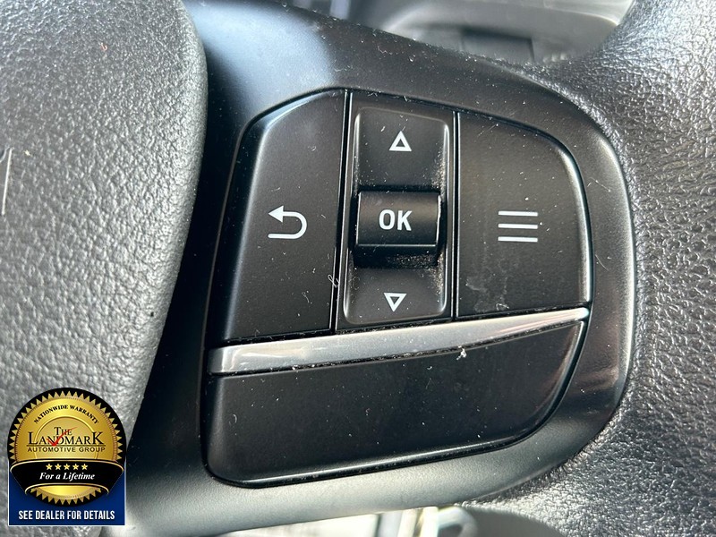 Ford Transit Passenger Wagon Vehicle Full-screen Gallery Image 11