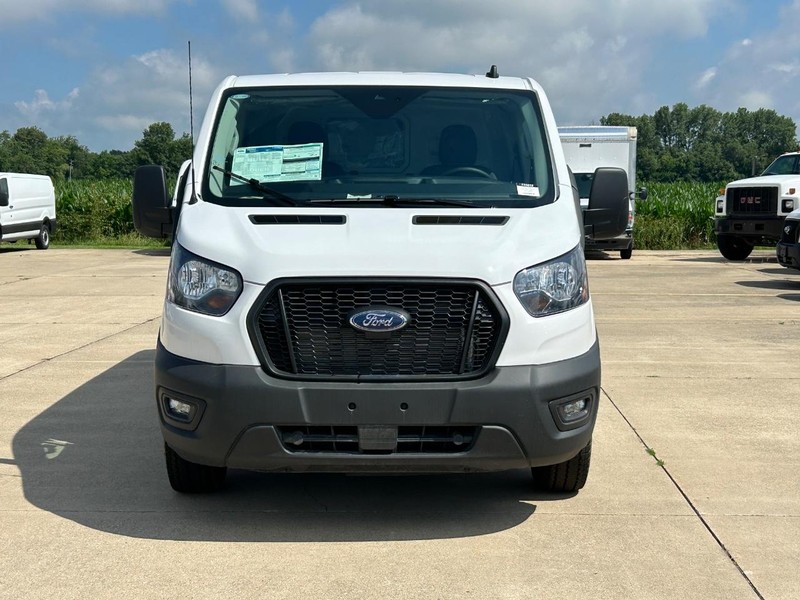 Ford Transit Cargo Van Vehicle Full-screen Gallery Image 4