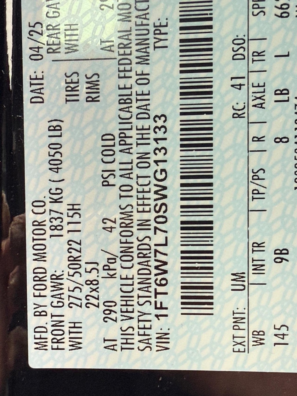 Ford F-150 Lightning Vehicle Full-screen Gallery Image 18