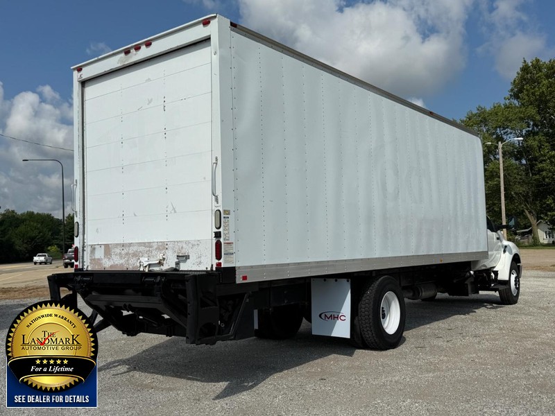 Ford Super Duty F-750 Straight Frame Vehicle Full-screen Gallery Image 3