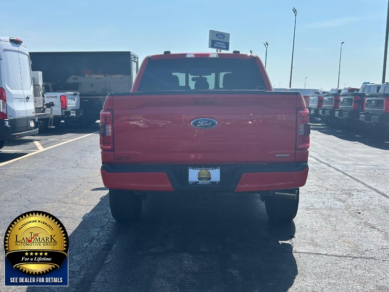 Ford F-150 Vehicle Full-screen Gallery Image 07