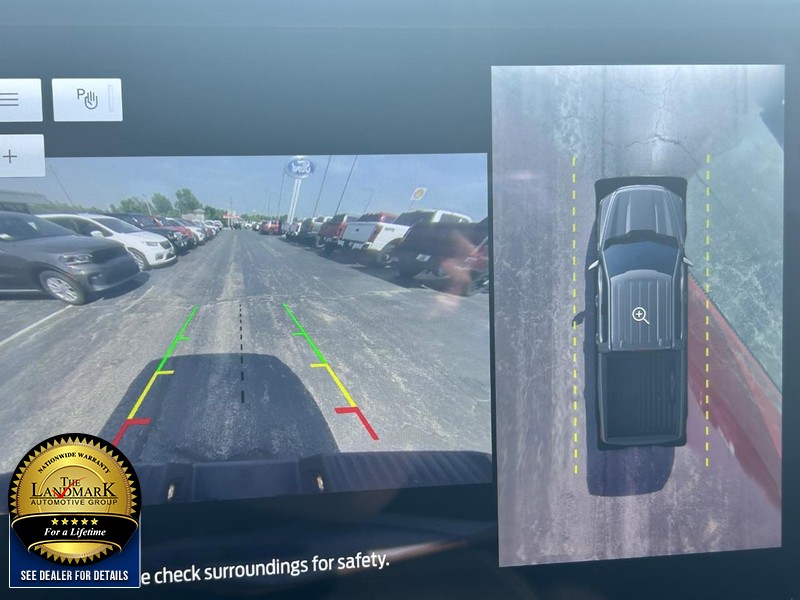 Ford F-150 Vehicle Full-screen Gallery Image 13