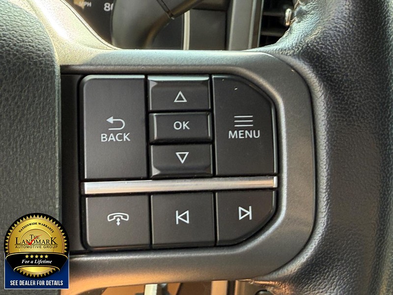 Ford F-150 Vehicle Full-screen Gallery Image 14