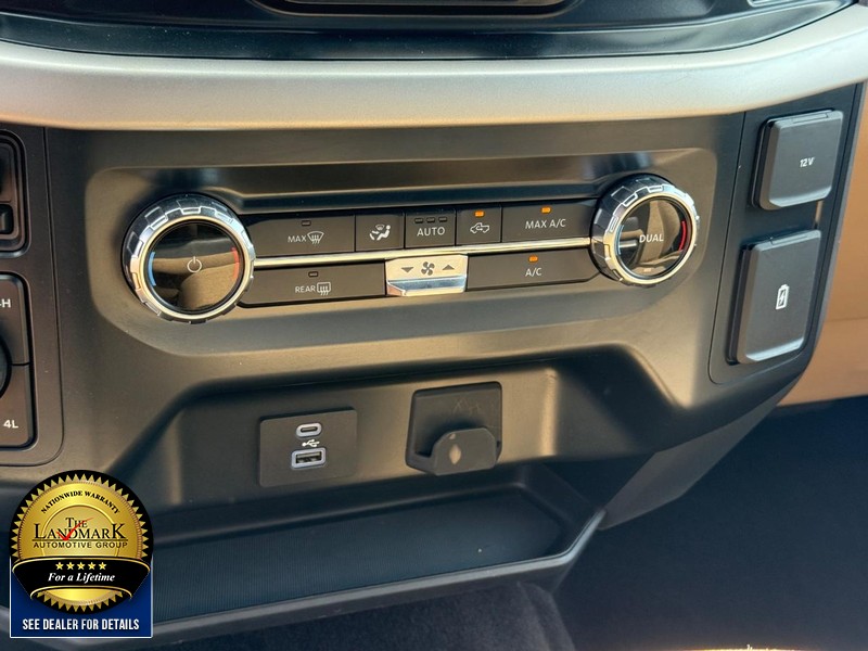 Ford F-150 Vehicle Full-screen Gallery Image 19