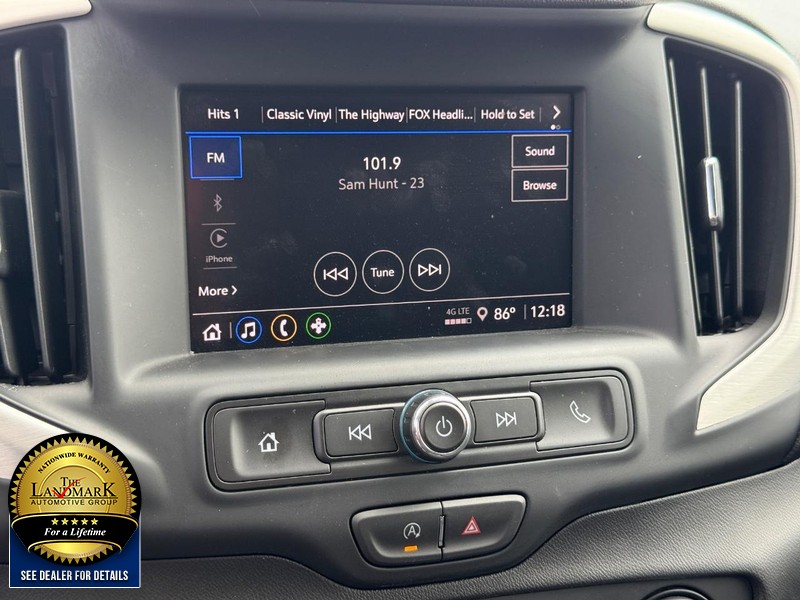 GMC Terrain Vehicle Full-screen Gallery Image 16