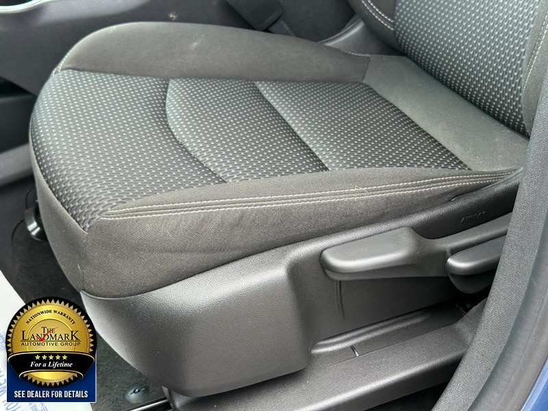 GMC Terrain Vehicle Full-screen Gallery Image 23