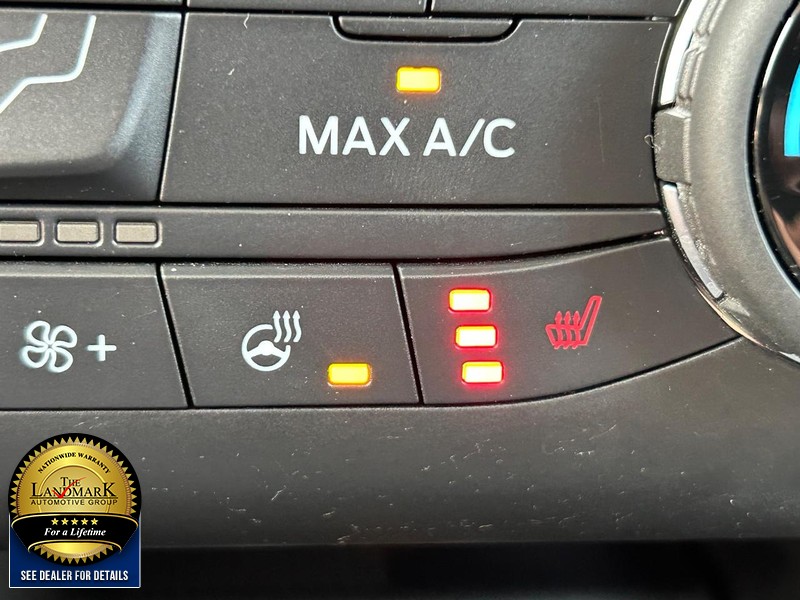 Ford Bronco Sport Vehicle Full-screen Gallery Image 14