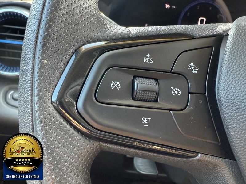 Chevrolet Trax Vehicle Full-screen Gallery Image 10