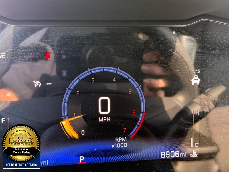 Chevrolet Trax Vehicle Full-screen Gallery Image 12