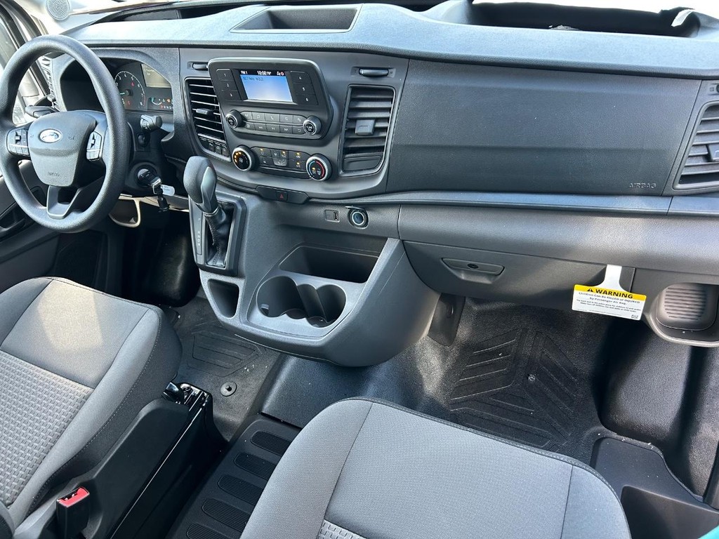 Ford Transit Cargo Van Vehicle Full-screen Gallery Image 10