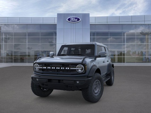 Ford Bronco Vehicle Full-screen Gallery Image 2