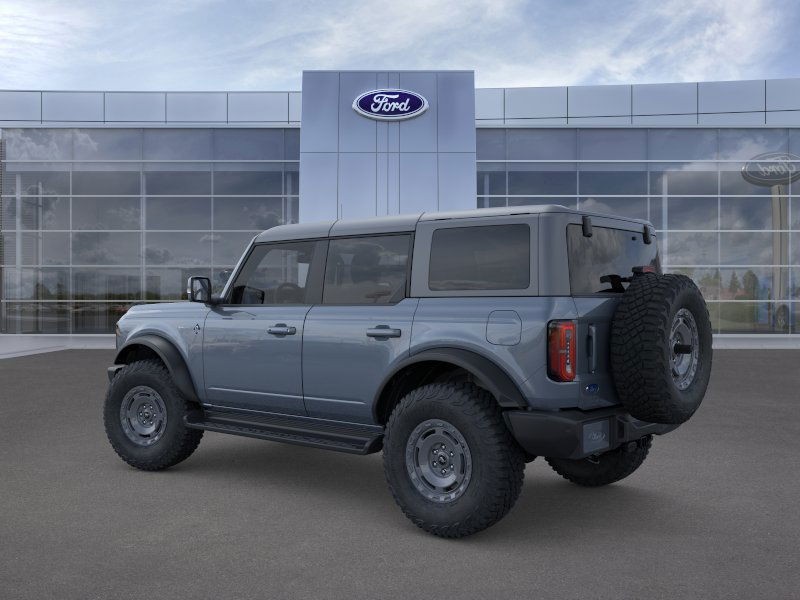 Ford Bronco Vehicle Full-screen Gallery Image 4