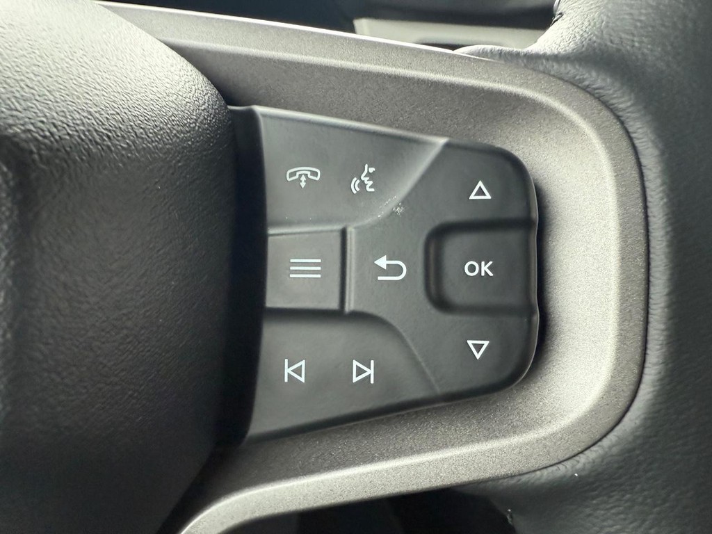 Ford Bronco Vehicle Full-screen Gallery Image 7