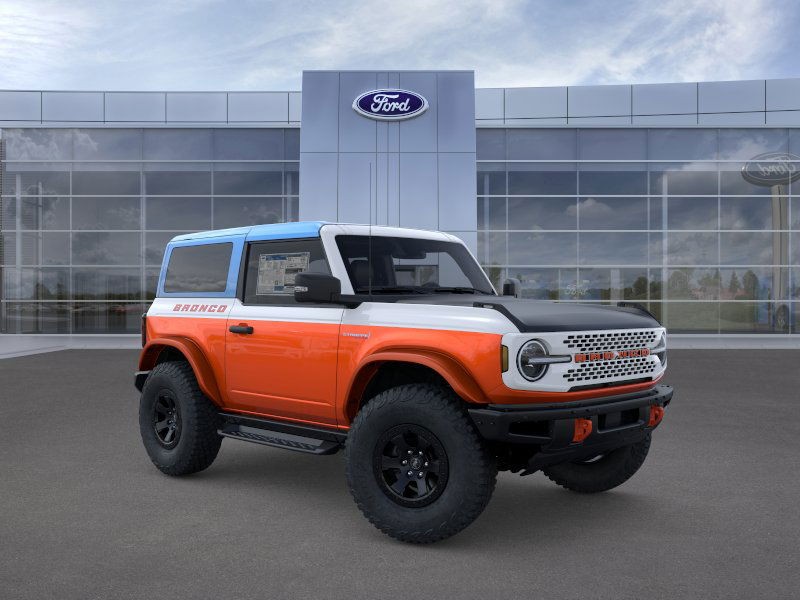 Ford Bronco Vehicle Full-screen Gallery Image 7
