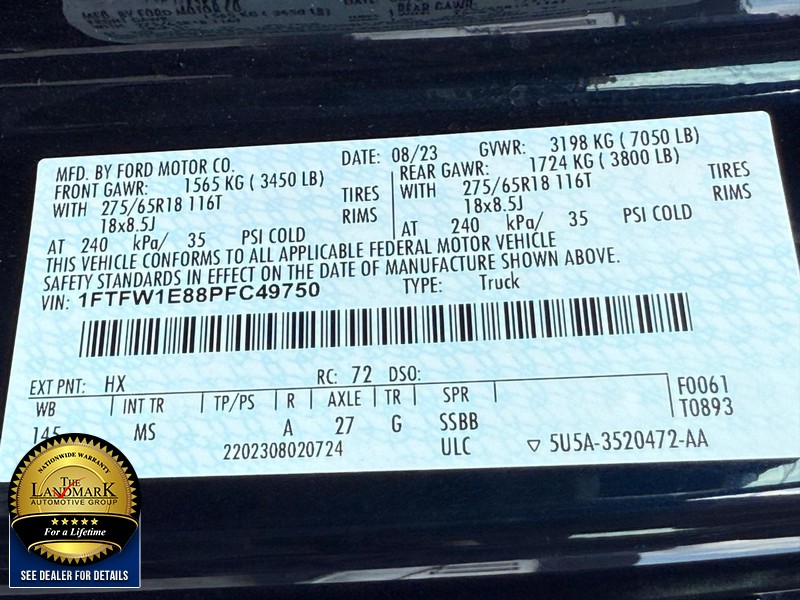 Ford F-150 Vehicle Full-screen Gallery Image 25