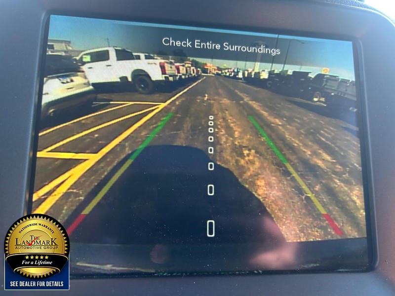 Jeep Renegade Vehicle Full-screen Gallery Image 10