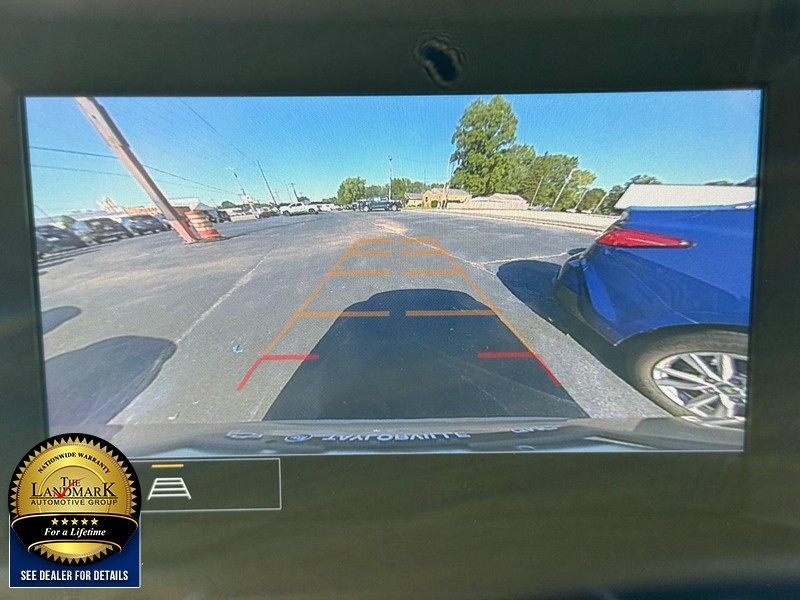 GMC Terrain Vehicle Full-screen Gallery Image 13