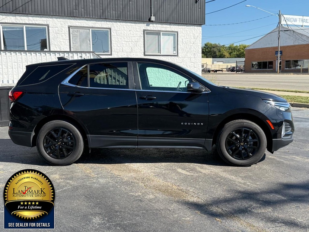 Chevrolet Equinox Vehicle Full-screen Gallery Image 04