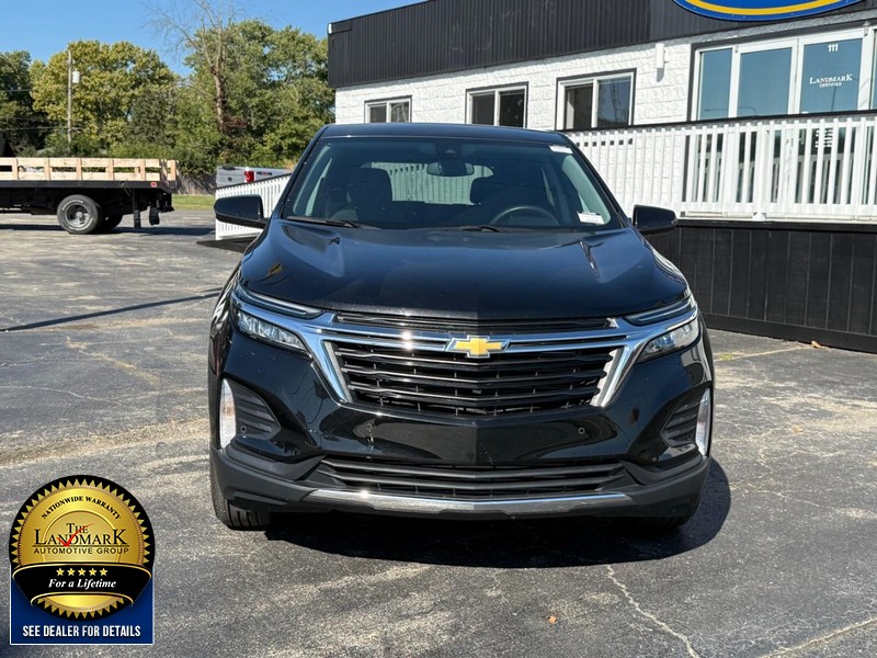 Chevrolet Equinox Vehicle Full-screen Gallery Image 04