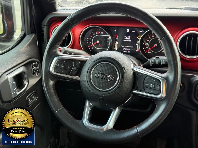 Jeep Wrangler Vehicle Full-screen Gallery Image 8