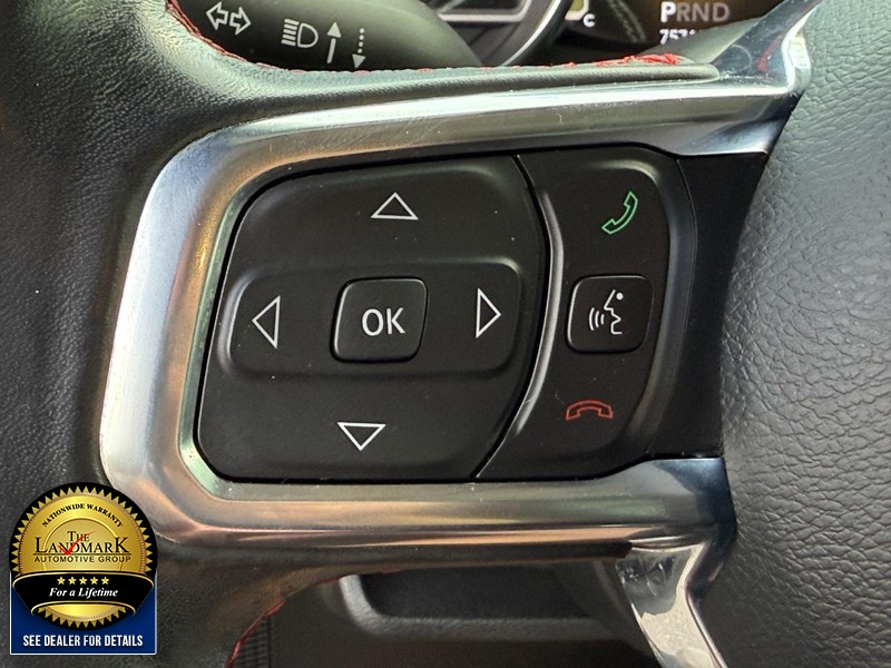 Jeep Wrangler Vehicle Full-screen Gallery Image 14