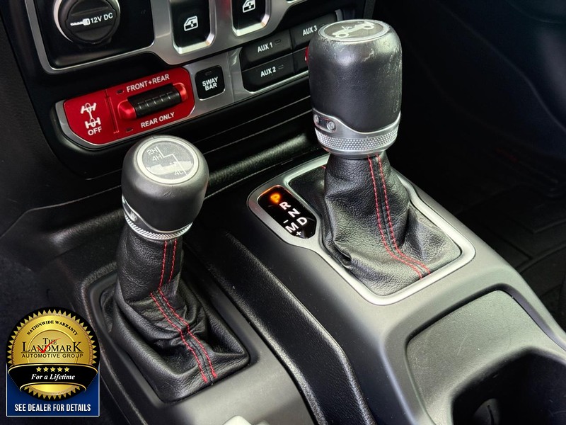 Jeep Wrangler Vehicle Full-screen Gallery Image 21