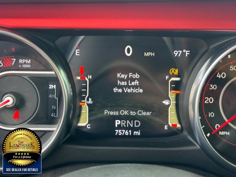 Jeep Wrangler Vehicle Full-screen Gallery Image 23