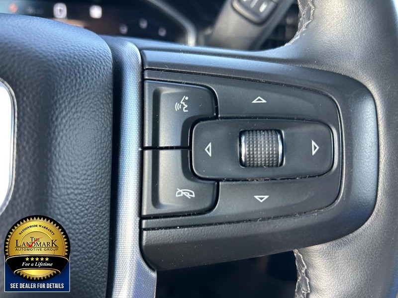 GMC Sierra 1500 Vehicle Full-screen Gallery Image 11