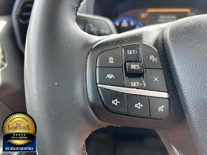 Ford Bronco Sport Vehicle Full-screen Gallery Image 10