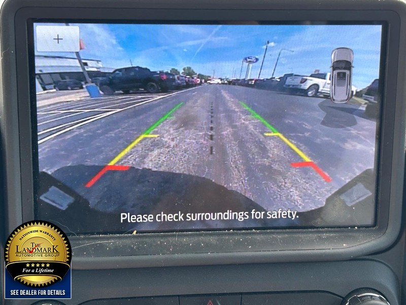 Ford Bronco Sport Vehicle Full-screen Gallery Image 13