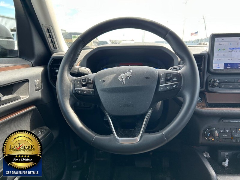 Ford Bronco Sport Vehicle Full-screen Gallery Image 18