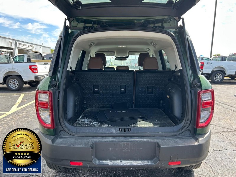 Ford Bronco Sport Vehicle Full-screen Gallery Image 20