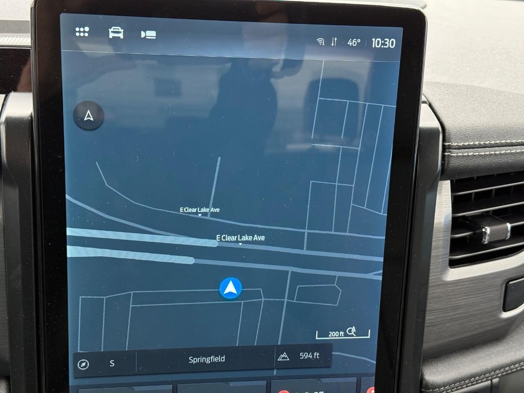 Ford F-150 Lightning Vehicle Full-screen Gallery Image 10