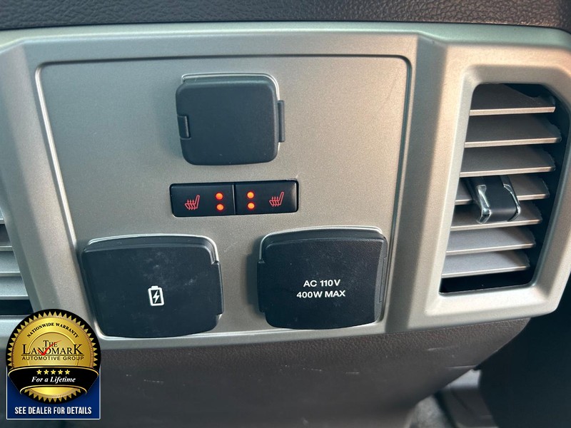 Ford F-150 Vehicle Full-screen Gallery Image 17