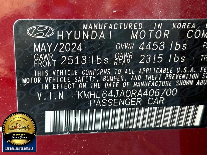 Hyundai Sonata Vehicle Full-screen Gallery Image 21