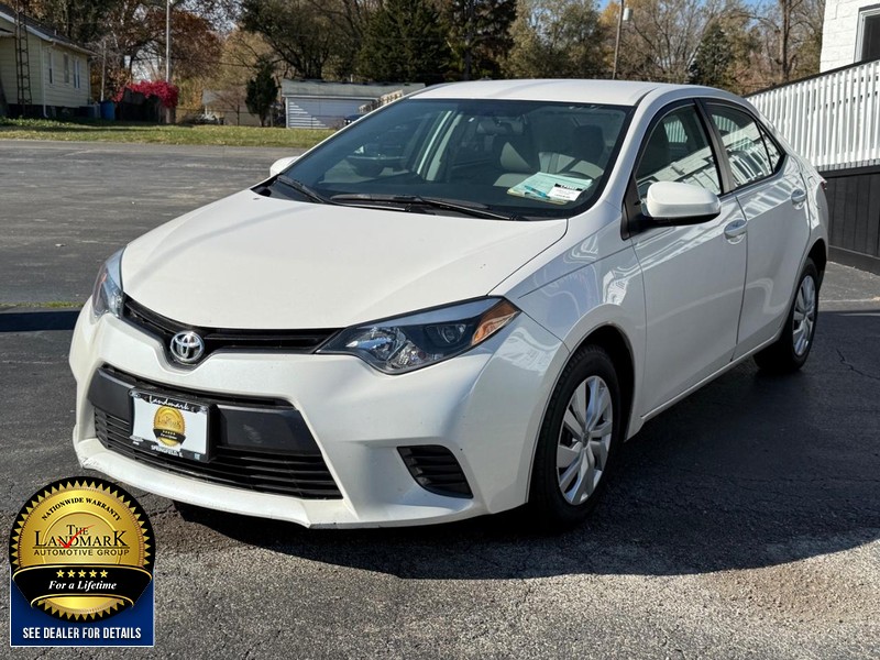 Toyota Corolla Vehicle Full-screen Gallery Image 5